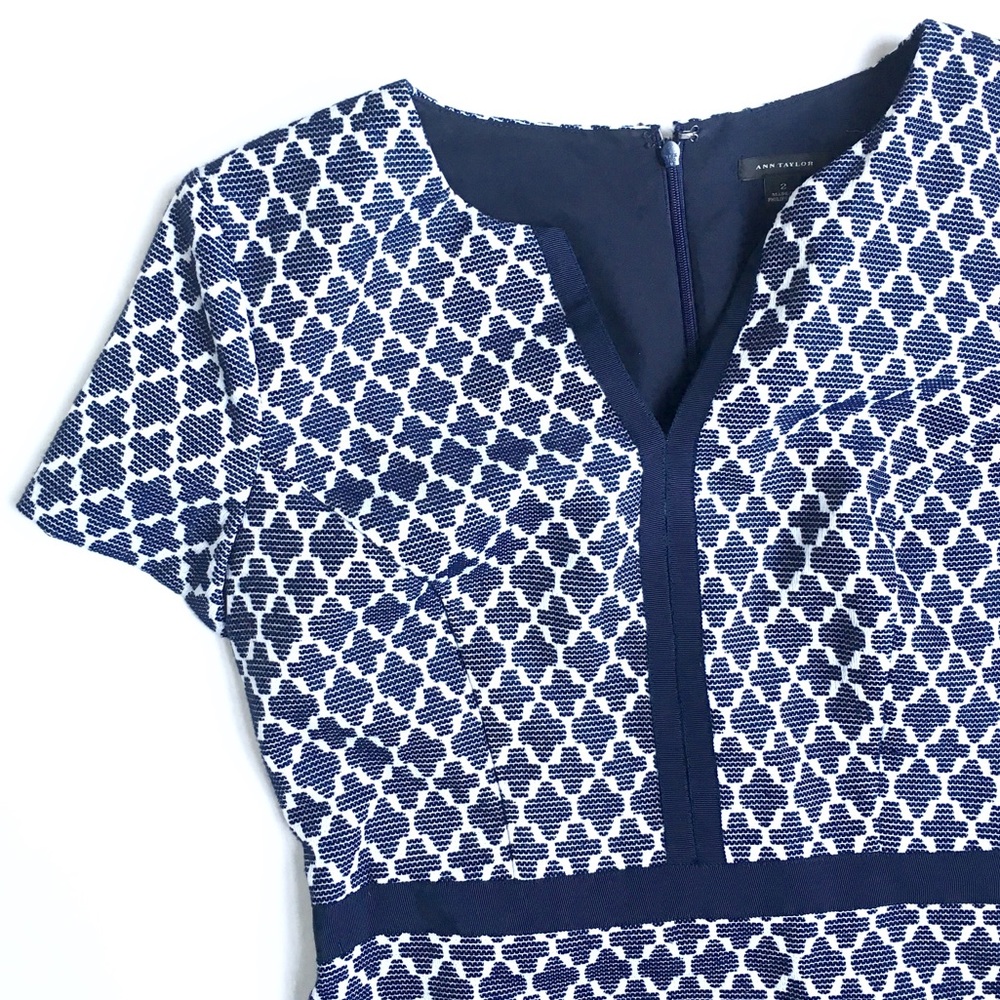⚜ Ann Taylor Patterned Dress